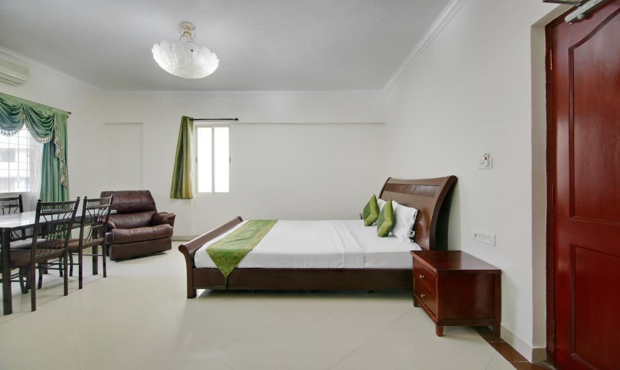 Treebo Trend President Suites Bangalore Eksteriør billede
